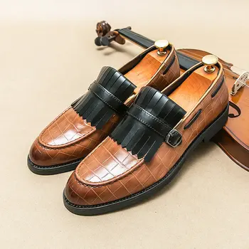 Nova Moda Homens de Borla Sapatos Plus Size 48 Casuais Sapatos de Couro Homens Conforto Slip-on Sapatos para Homens Chaussures Pour Hommes