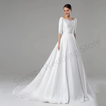2023 Modern Cetim Vestido de Noiva Vestido De Noiva Pescoço de Colher Metade Mangas Beading Pedras de Uma Linha de Vestido de Noiva para Mulheres Noiva