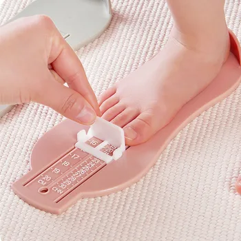 A Criança Recém-Nascida Sapatos De Bebê Menina De Sapatos De Bebê Menino Sapatos Pé De Medir O Tamanho E Calibre De Medição De Ferramenta Régua Primeiro Walker Acessórios