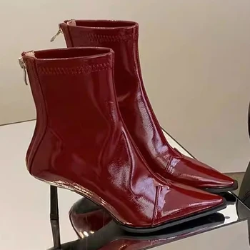 2023 Mulheres Sexy Tornozelo Botas Chelsea Designer Nova Tendência De Sapatos De Salto Alto Sapatos De Festa Inverno Mujer Botas De Bico De Neve Botas Bombas