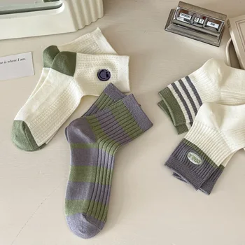 Outono e inverno as novas meias de algodão anti-derrapante mulheres casual listra algodão puro, meias, meias longas ins maré meias